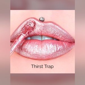 🔥 RARE 🔥 THIRST TRAP Jeffree Star Velour